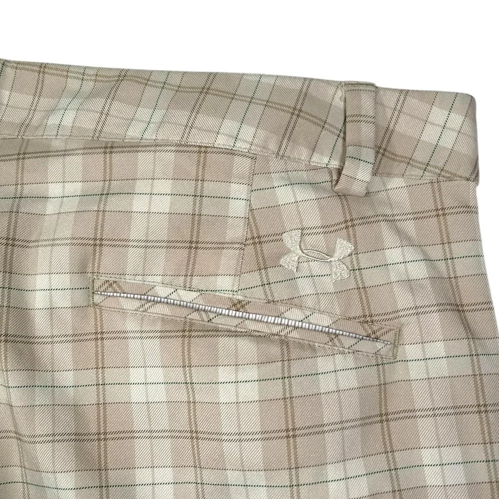 Under‎ Armour 40R Tan Plaid Golf Shorts Performance Flat Front Golfcore Preppy